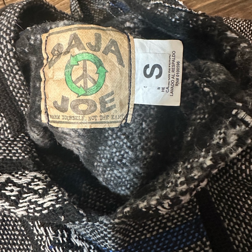 Baja Joe Gray Striped Mexican Baja Hooded Poncho - Small - Picture 10 of 12